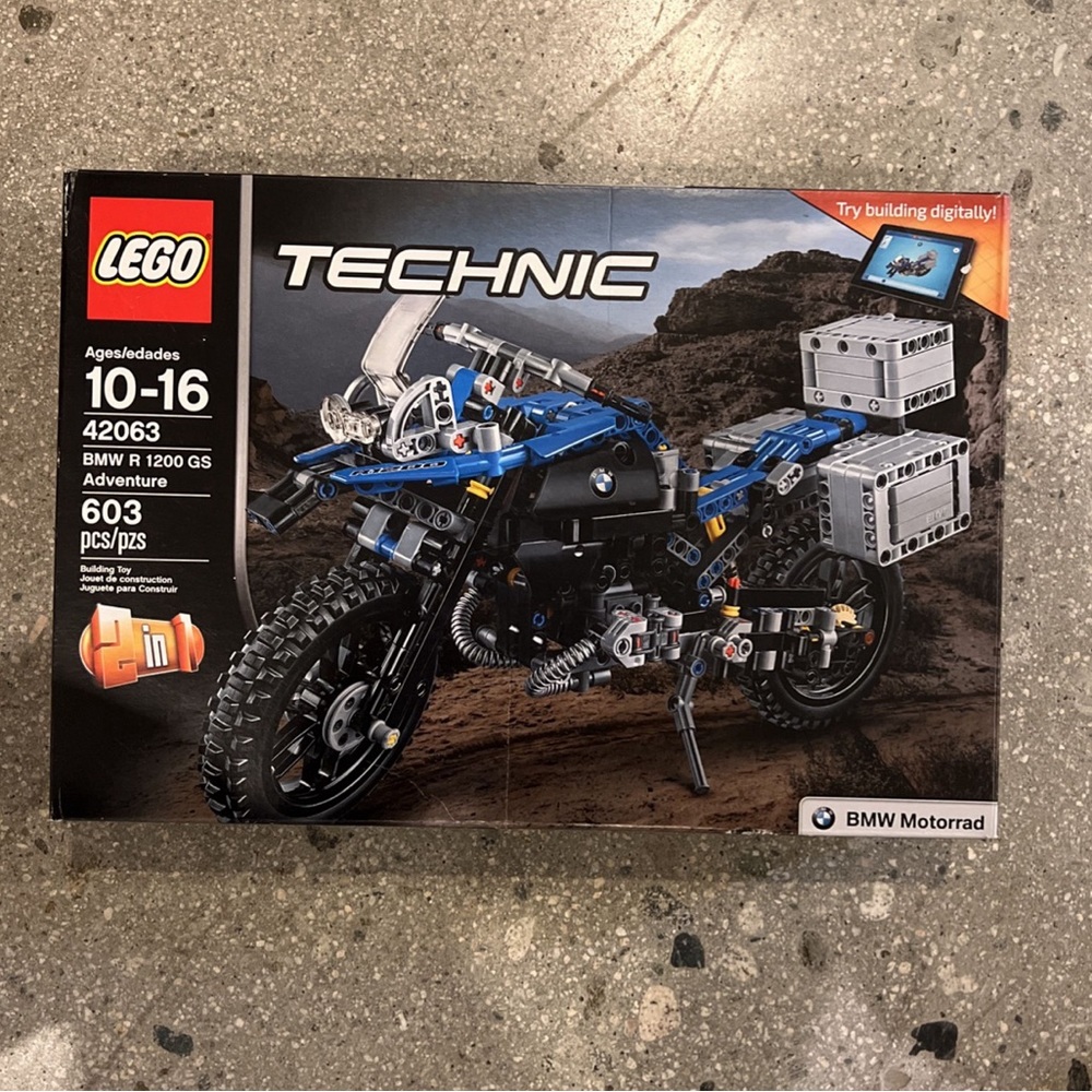 Lego Technic BMW R 1200 GS Adventure
